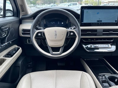 2025 Lincoln Corsair Premiere