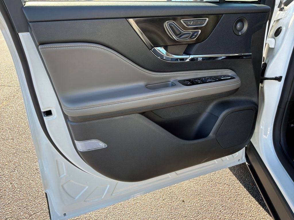 2025 Lincoln Corsair Reserve