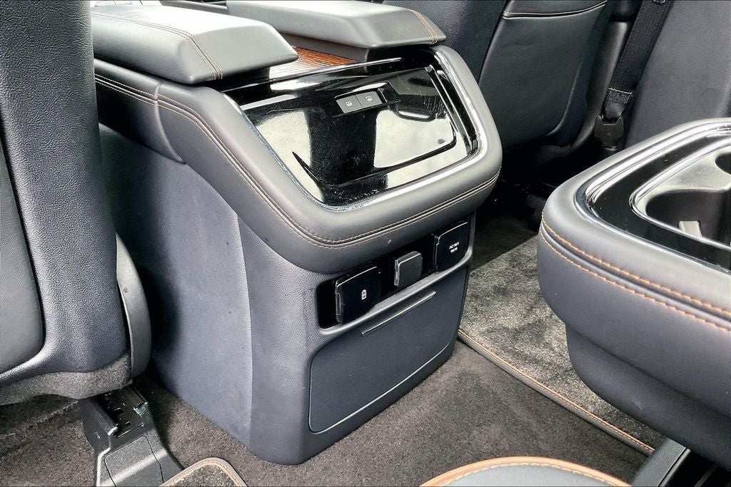 2023 Lincoln Navigator L Black Label