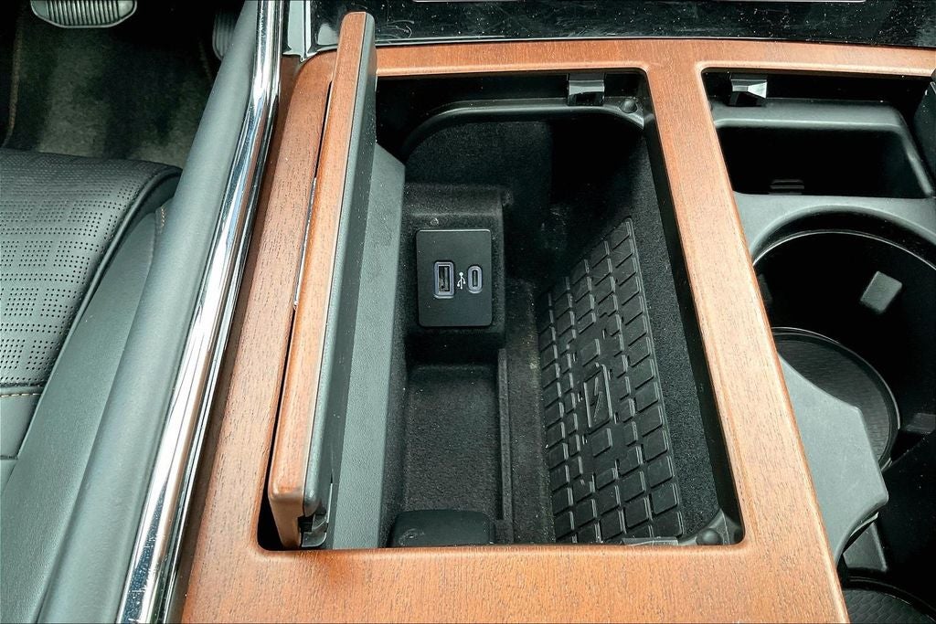2023 Lincoln Navigator L Black Label