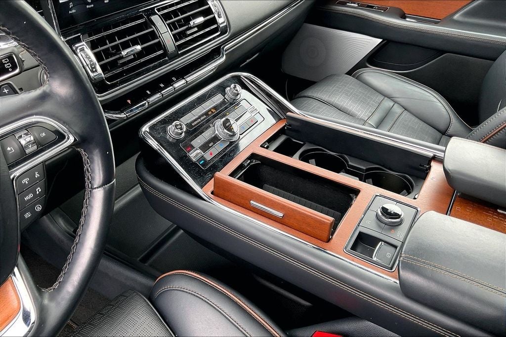 2023 Lincoln Navigator L Black Label