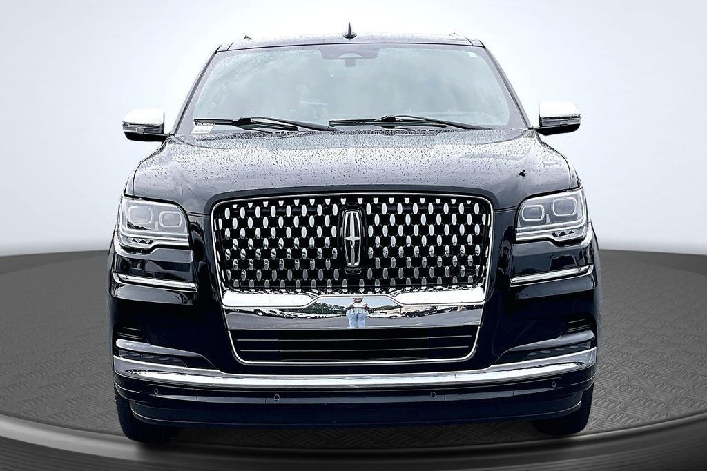 2023 Lincoln Navigator L Black Label