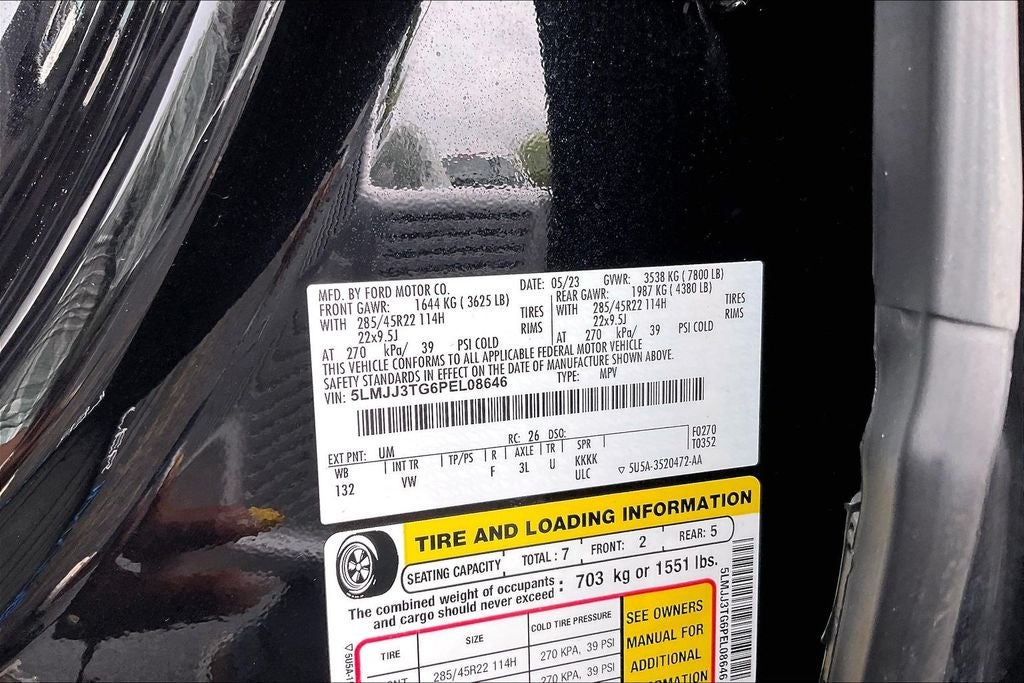 2023 Lincoln Navigator L Black Label