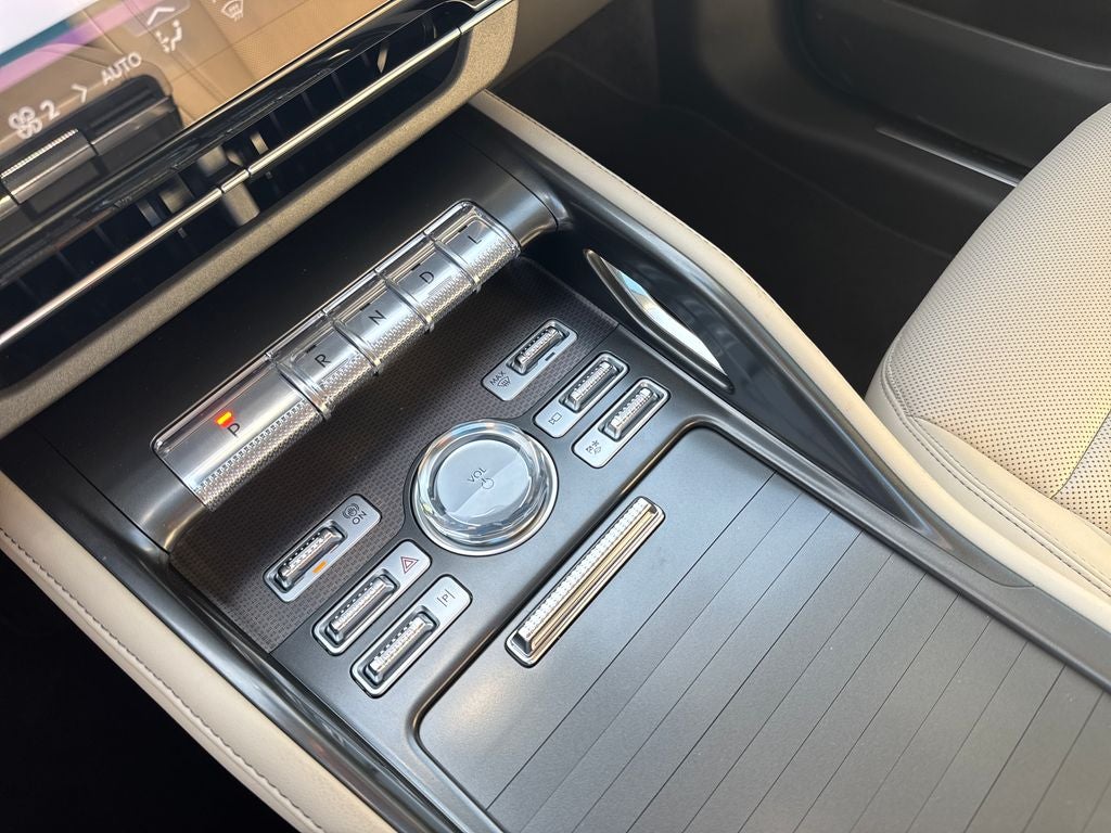 2025 Lincoln Nautilus Premiere