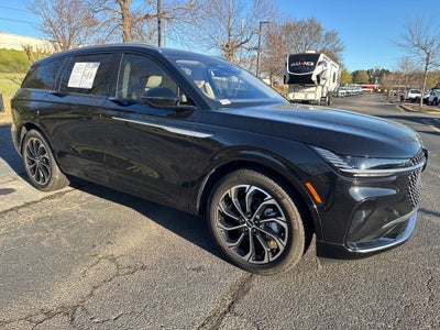 2025 Lincoln Nautilus Reserve