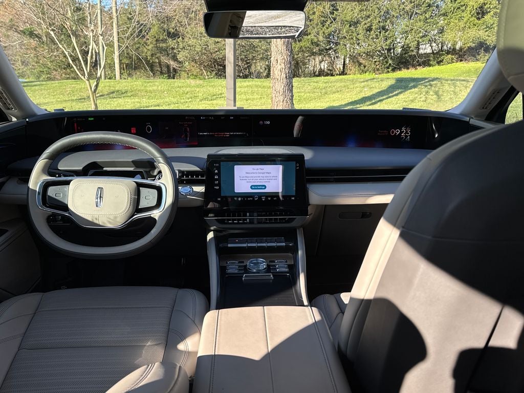 2025 Lincoln Nautilus Reserve