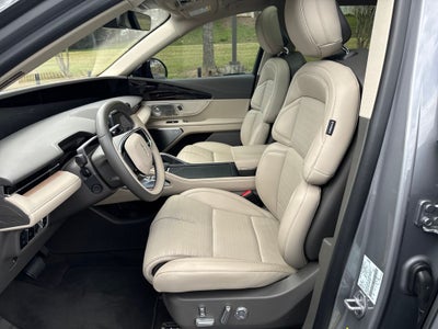 2025 Lincoln Nautilus Reserve