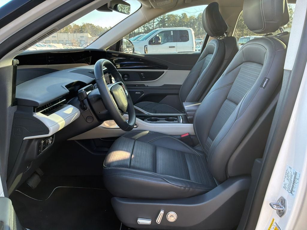 2025 Lincoln Nautilus Reserve