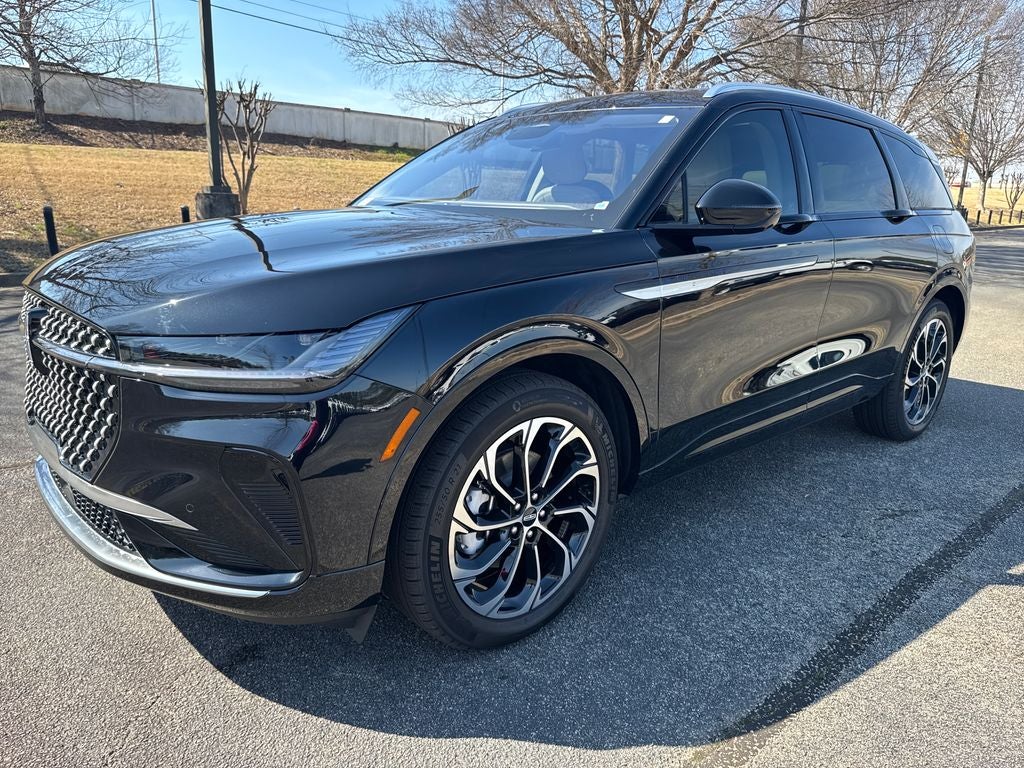 2025 Lincoln Nautilus Reserve