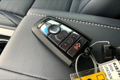 2024 Lincoln Nautilus Reserve