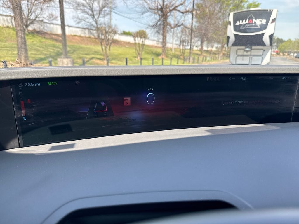 2025 Lincoln Nautilus Reserve