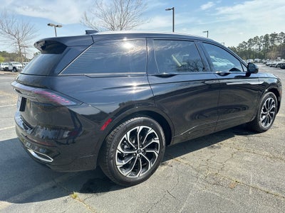 2025 Lincoln Nautilus Reserve