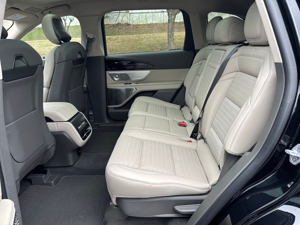 2025 Lincoln Nautilus Reserve