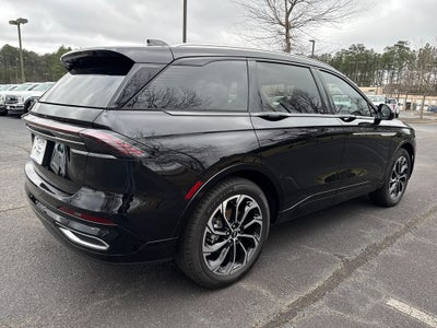 2025 Lincoln Nautilus Reserve