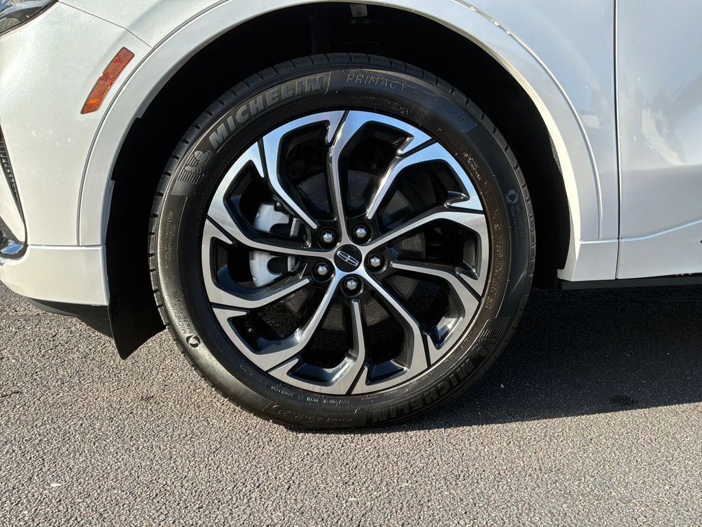 2025 Lincoln Nautilus Reserve