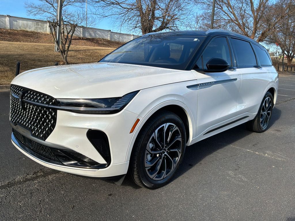 2025 Lincoln Nautilus Reserve