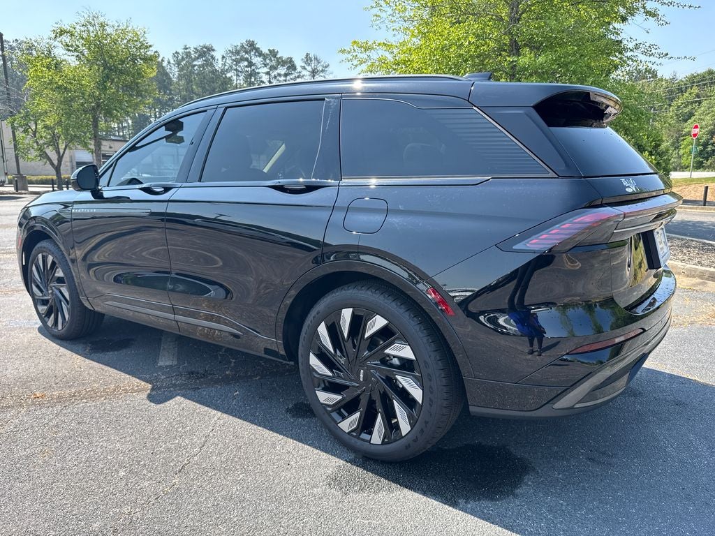 2025 Lincoln Nautilus Reserve