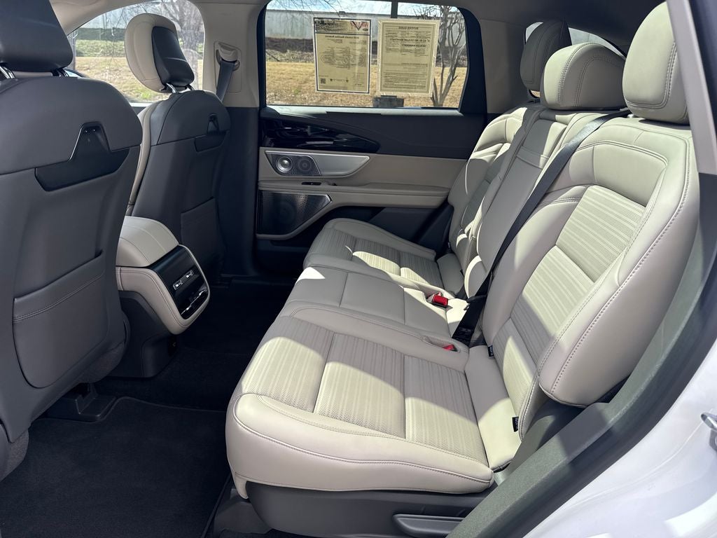 2025 Lincoln Nautilus Reserve