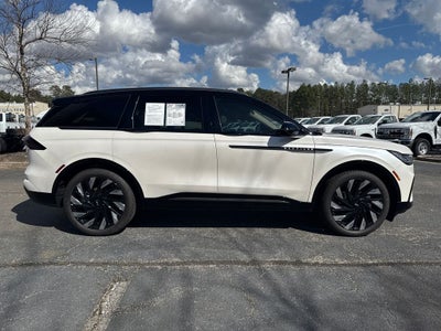 2025 Lincoln Nautilus Reserve