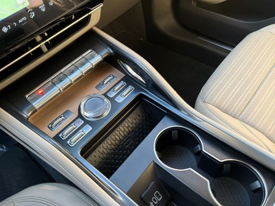 2025 Lincoln Nautilus Reserve