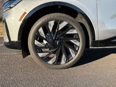 2025 Lincoln Nautilus Reserve