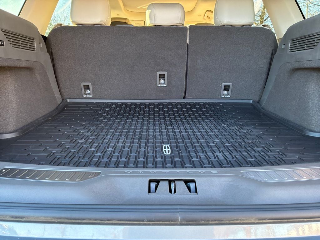 2025 Lincoln Nautilus Reserve