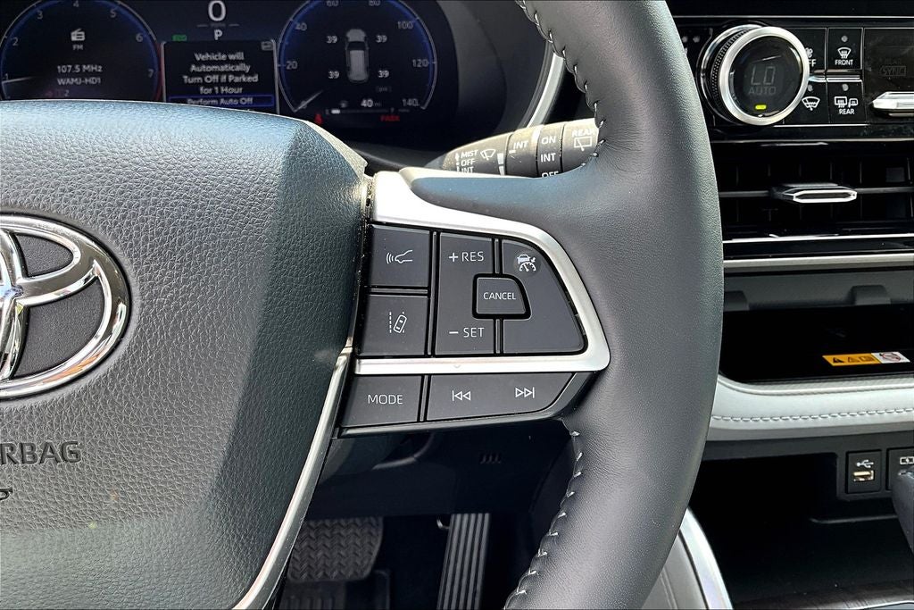 2024 Toyota Highlander Limited