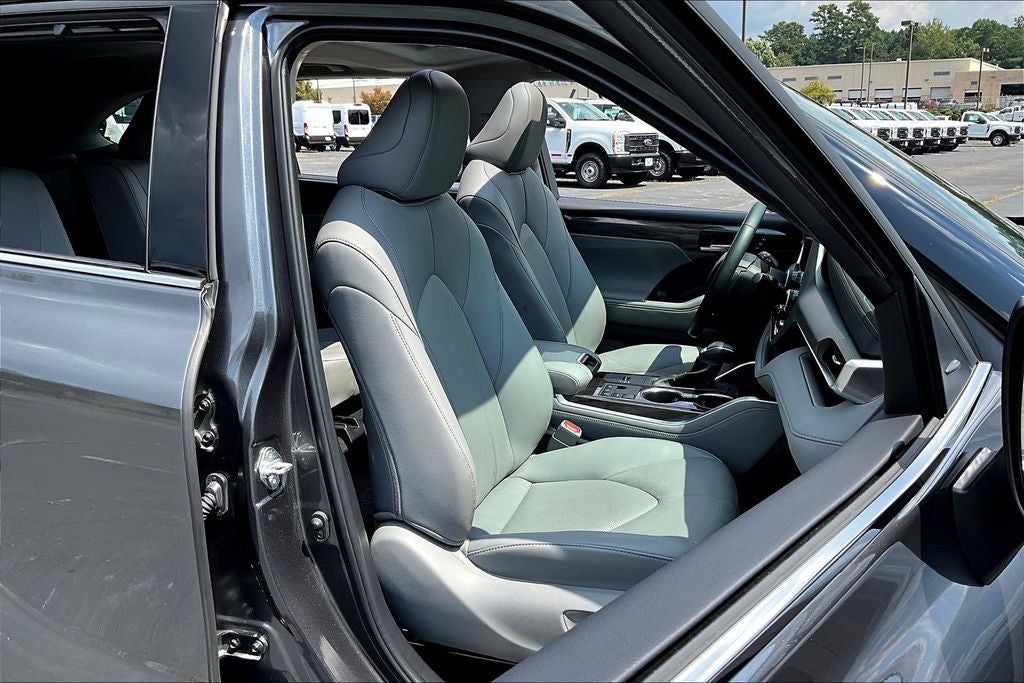 2024 Toyota Highlander Limited