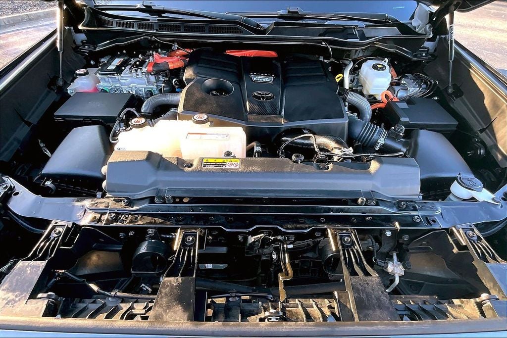 2022 Toyota Tundra Hybrid Platinum