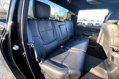 2022 Toyota Tundra Hybrid Platinum