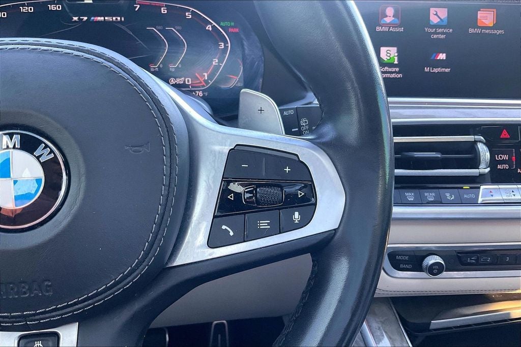 2021 BMW X7 M50i