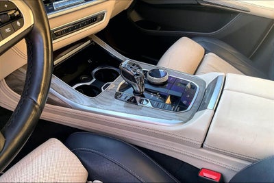2021 BMW X7 M50i