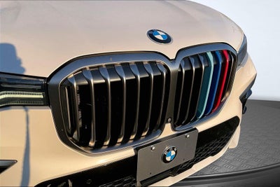 2021 BMW X7 M50i