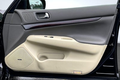 2012 INFINITI G37 Journey