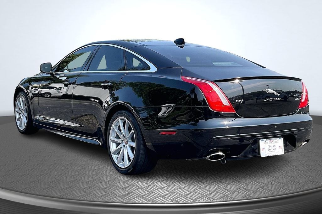 2018 Jaguar XJ R-Sport