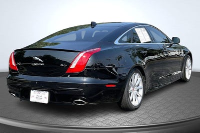 2018 Jaguar XJ R-Sport