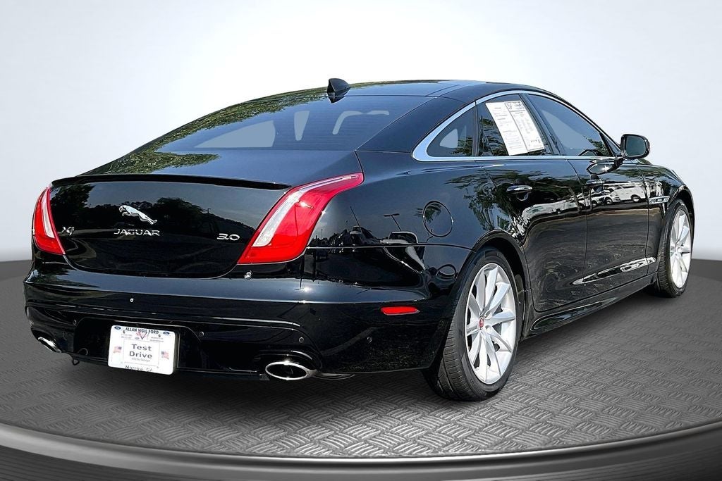 2018 Jaguar XJ R-Sport