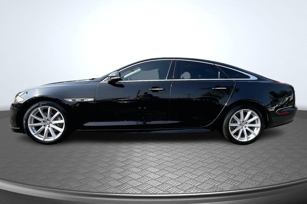 2018 Jaguar XJ R-Sport