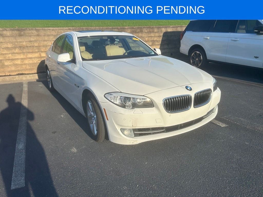 2013 BMW 5 Series 528i