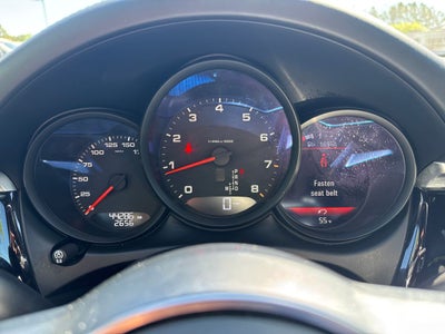 2021 Porsche Macan Base