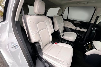 2027 Lincoln Aviator Premiere