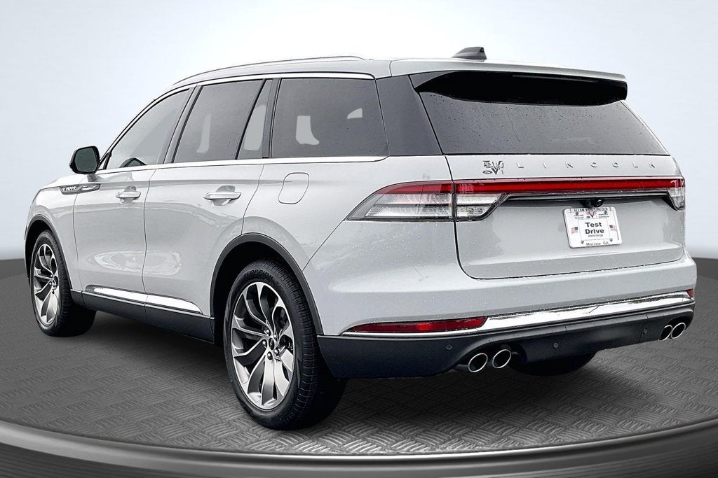 2027 Lincoln Aviator Premiere