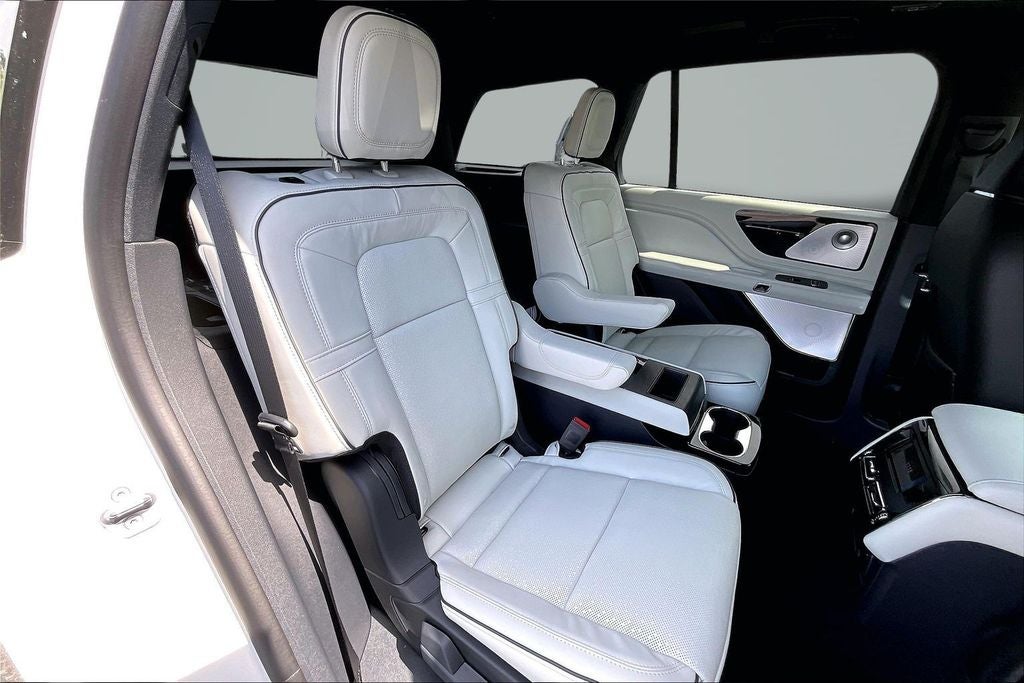 2026 Lincoln Aviator Black Label