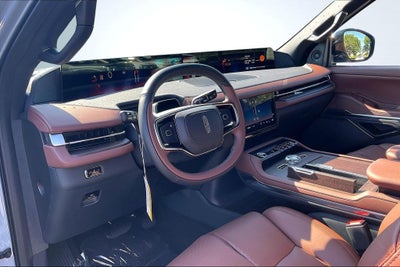 2027 Lincoln Navigator Reserve