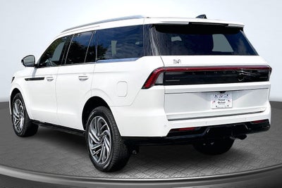2027 Lincoln Navigator Reserve