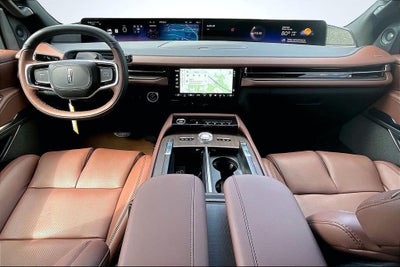 2027 Lincoln Navigator Reserve