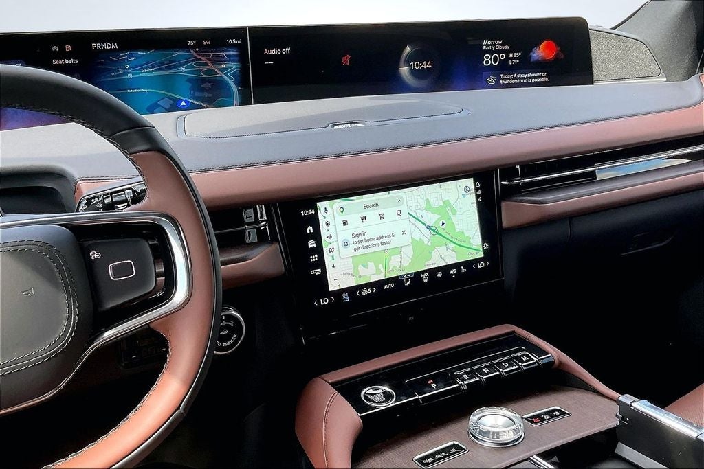 2027 Lincoln Navigator Reserve