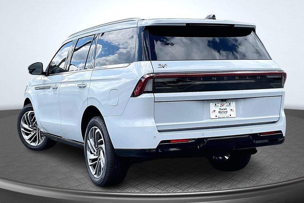2026 Lincoln Navigator Reserve