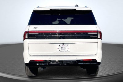 2026 Lincoln Navigator Reserve