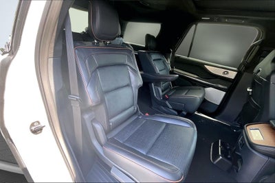 2027 Lincoln Navigator Black Label